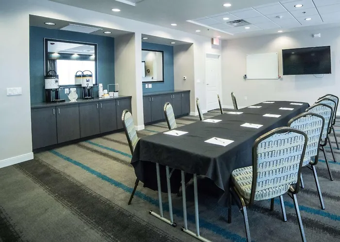 Hampton Inn & Suites Tempe/Phoenix Airport, Az